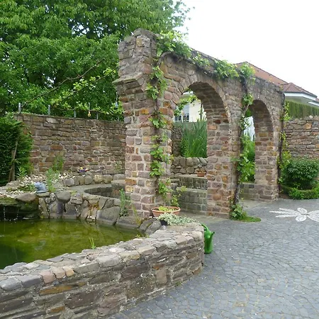 Pension-elfi Penzion Maring-Noviand